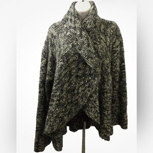 Jones NewYork Collection Black and Cream Knit Cardigan